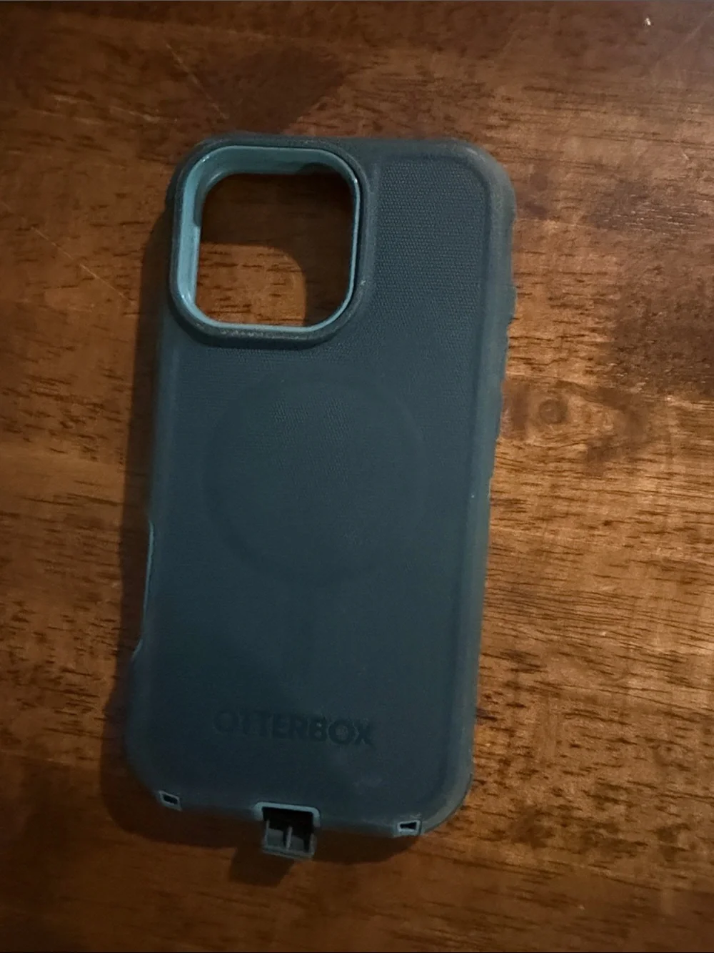 OtterBox Dual-Layer Phone Case in Teal and navy for iPhone pro 17